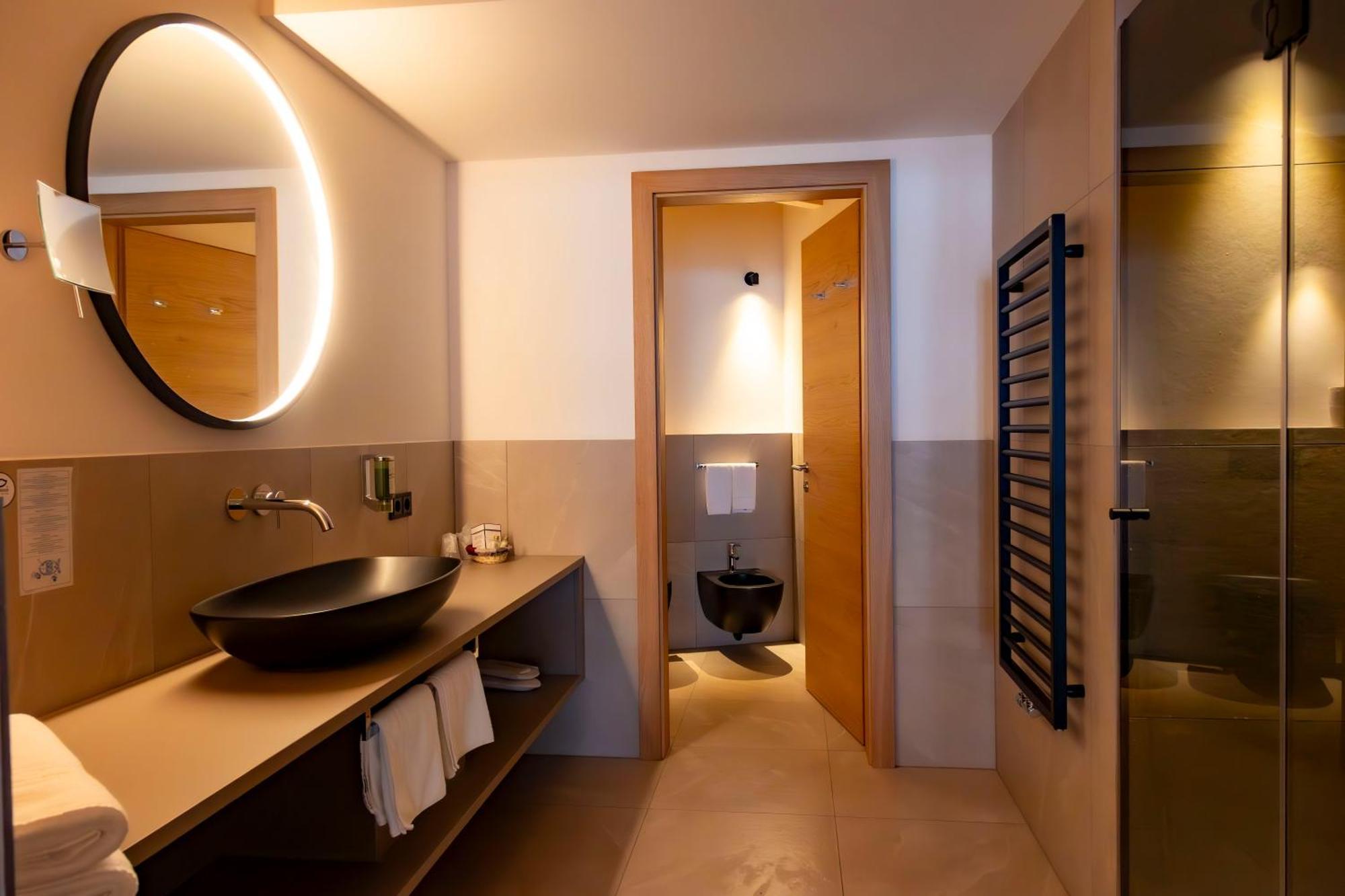 לה וילה Hotel Rezia מראה חיצוני תמונה